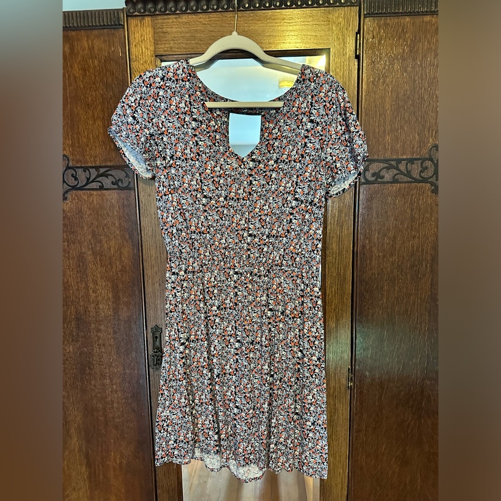 GAP summer dress…keyhole back detail.  Medium